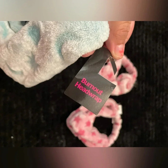 Women’s burnout head bands for makeup bundle - Picture 2 of 5